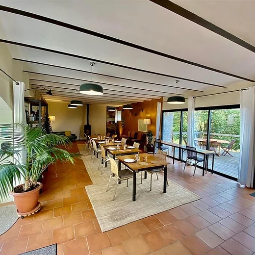 chambres d'hôtes en aveyron et gite, table d'hôtes piscine intérieure chauffée, sauna, spa Millau occitanie