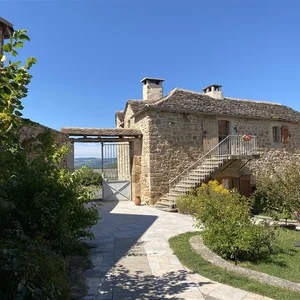 Séjour en chambre d'hôtes Aveyron Millau viaduc georges du tarn