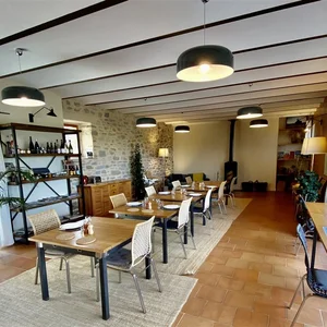 Les Caselles : Gite, charming guest rooms, swimming pool, spa Millau South of France