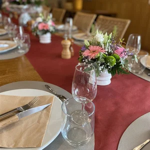 Les Caselles : Gite, charming guest rooms, swimming pool, spa Millau South of France